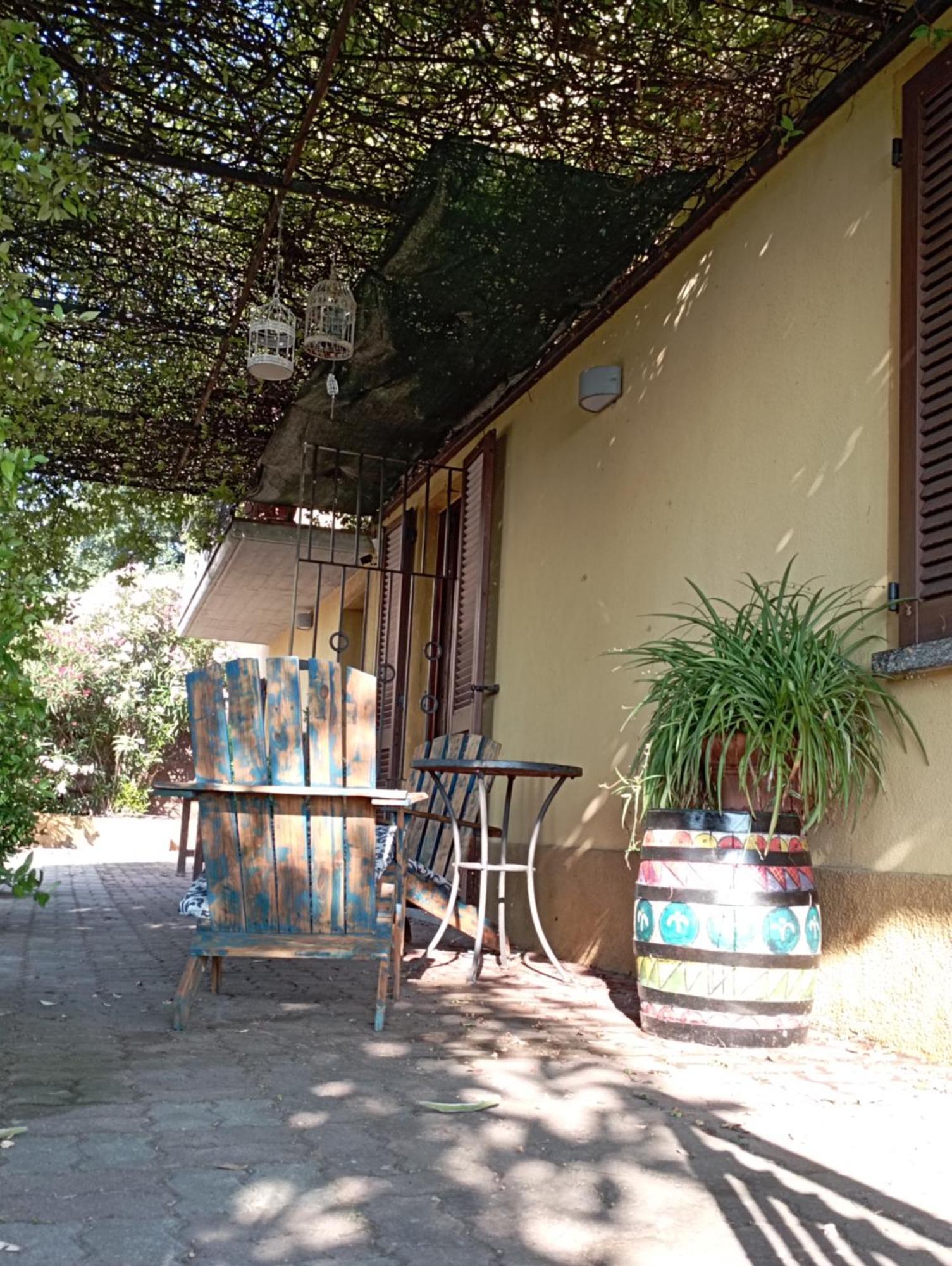 Casa Vacanza Il Colle Del Vento Calosso Zewnętrze zdjęcie