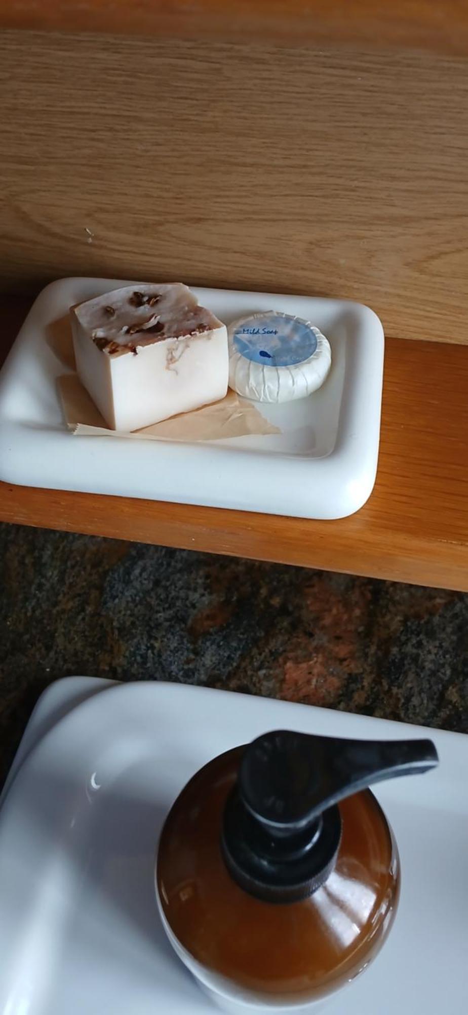 Casa Vacanza Il Colle Del Vento Calosso Zewnętrze zdjęcie
